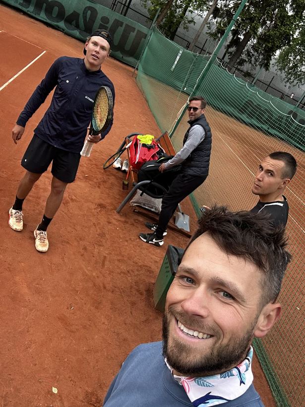 A practice session on wet clay in Warsaw